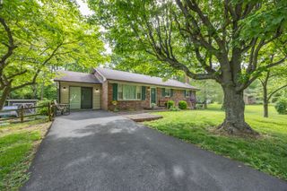 873 Clintonville Road, Paris, KY 40361