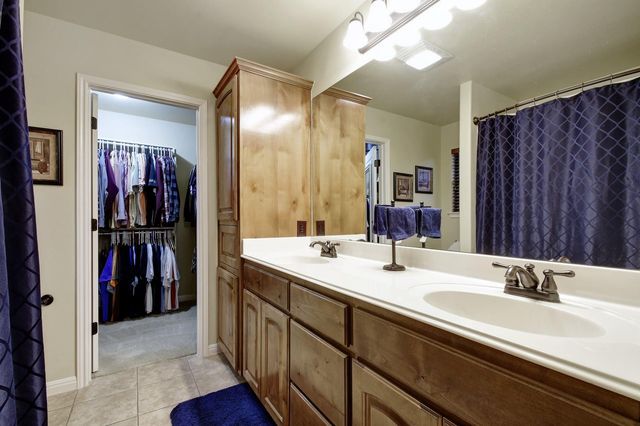 2251 Hazelwood DR, New Braunfels, TX 78130