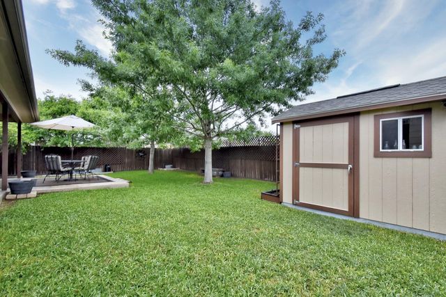 2251 Hazelwood DR, New Braunfels, TX 78130