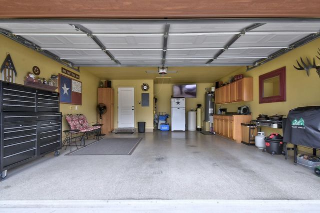2251 Hazelwood DR, New Braunfels, TX 78130