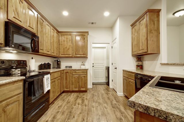 2251 Hazelwood DR, New Braunfels, TX 78130