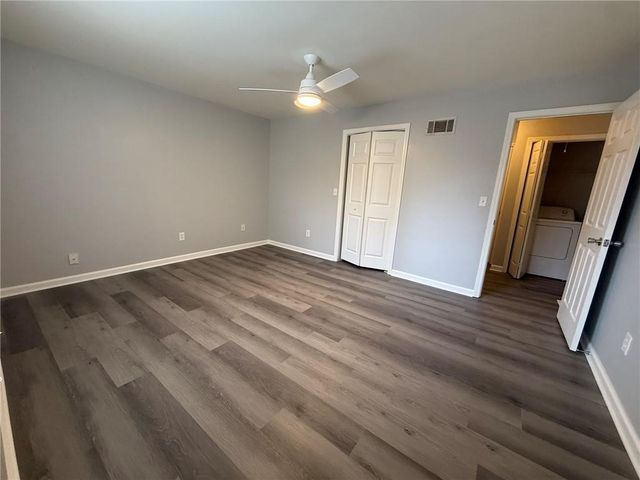 110 Summer Pl, Norcross, GA 30071