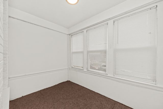 5017 N SAWYER Avenue, Chicago, IL 60625