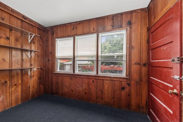 5017 N SAWYER Avenue, Chicago, IL 60625