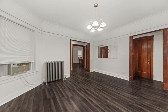 5017 N SAWYER Avenue, Chicago, IL 60625