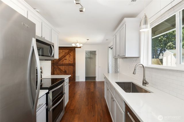 11950 SE 253rd Street, Kent, WA 98030