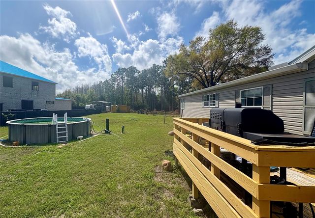 17504 EAGLE LANE, Lutz, FL 33558