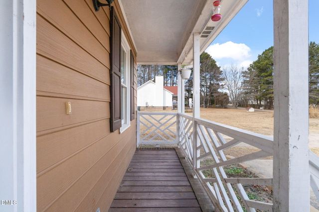 106 N Valley Drive, Louisburg, NC 27549