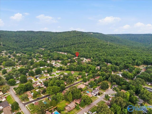 3032 Box Canyon Road SE, Huntsville, AL 35803