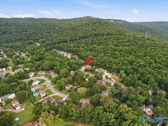 3032 Box Canyon Road SE, Huntsville, AL 35803