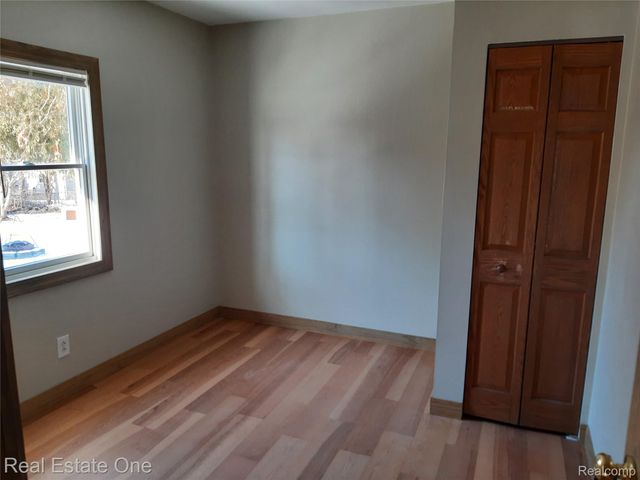 1850 + 1852 Ward Road, Bloomfield Charter Township, MI 48302