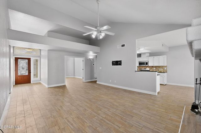 1365 DESERT CANYON Drive, El Paso, TX 79912