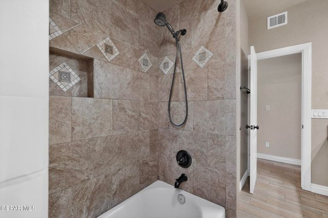 1365 DESERT CANYON Drive, El Paso, TX 79912