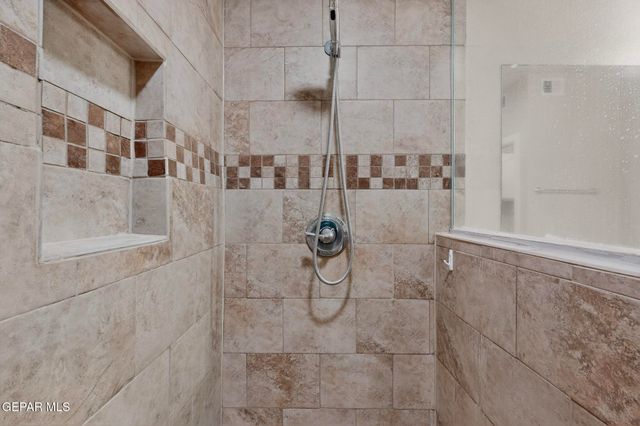 1365 DESERT CANYON Drive, El Paso, TX 79912