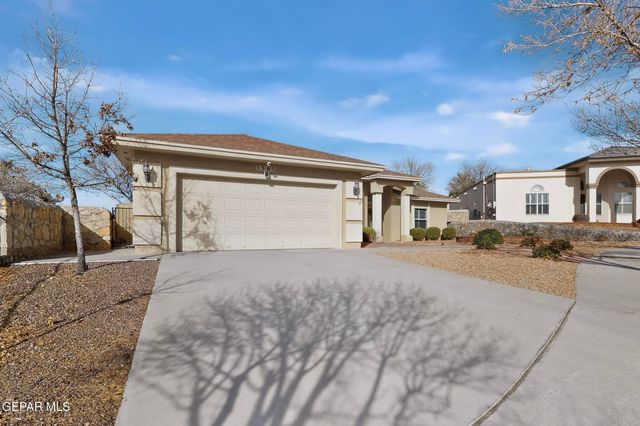 1365 DESERT CANYON Drive, El Paso, TX 79912