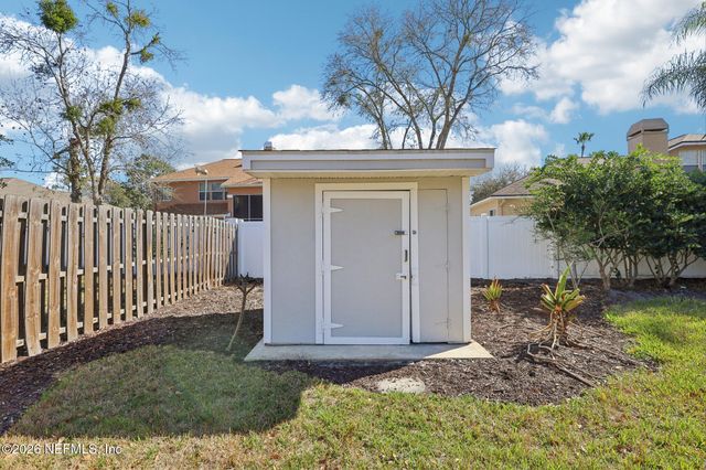 209 N CHECKERBERRY Way, St. Johns, FL 32259