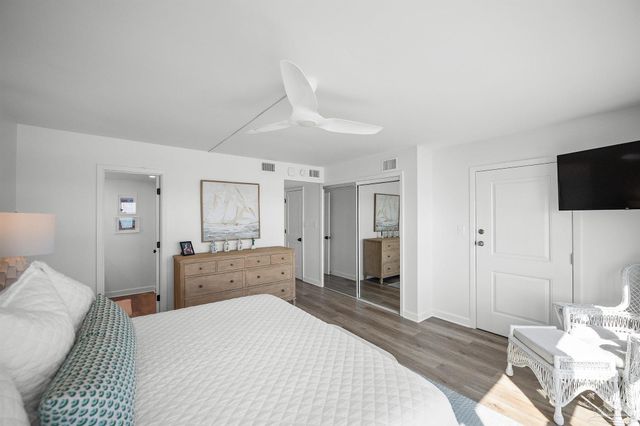 16777 Perdido Key Dr 504, Pensacola, FL 32507