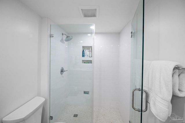 16777 Perdido Key Dr 504, Pensacola, FL 32507