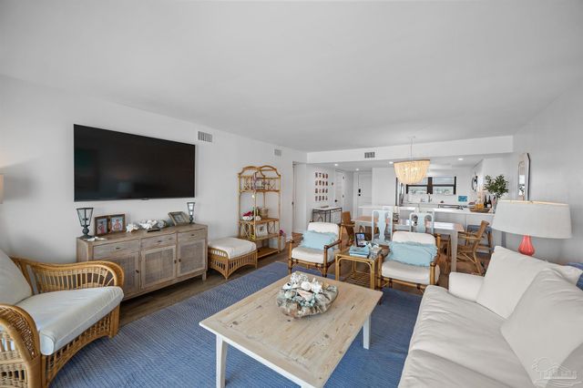 16777 Perdido Key Dr 504, Pensacola, FL 32507