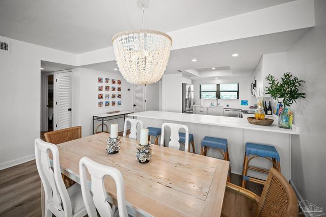 16777 Perdido Key Dr 504, Pensacola, FL 32507