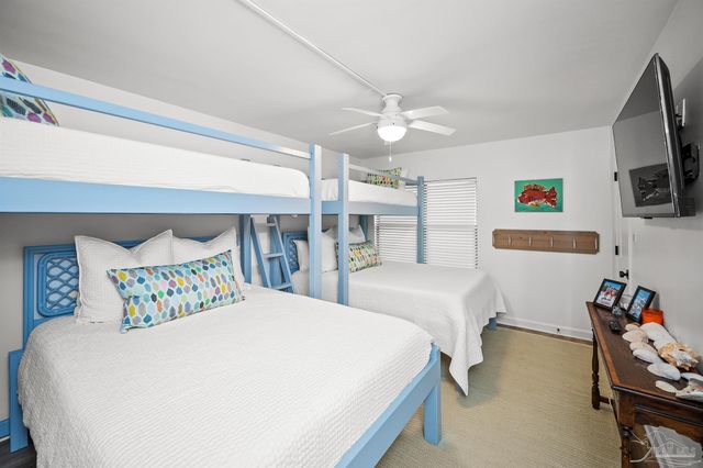 16777 Perdido Key Dr 504, Pensacola, FL 32507