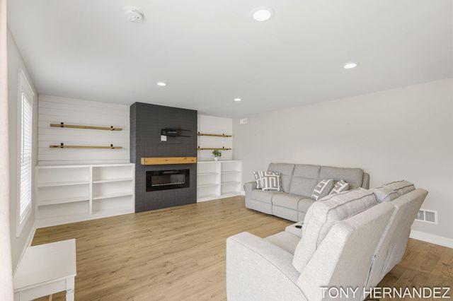 3899 Chester Street, Hudsonville, MI 49426
