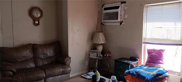 555-565 LEE ROAD, Jacksonville, FL 32225