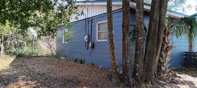 555-565 LEE ROAD, Jacksonville, FL 32225