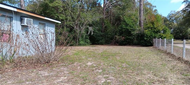 555-565 LEE ROAD, Jacksonville, FL 32225