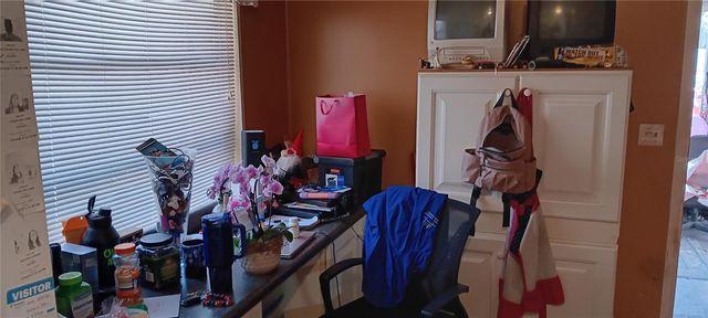 555-565 LEE ROAD, Jacksonville, FL 32225