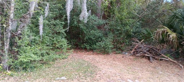 555-565 LEE ROAD, Jacksonville, FL 32225