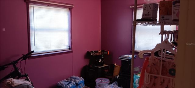 555-565 LEE ROAD, Jacksonville, FL 32225