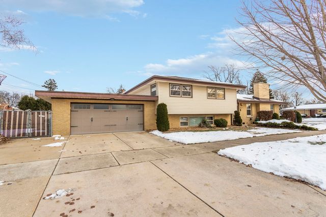 10801 S Tripp Avenue, Oak Lawn, IL 60453