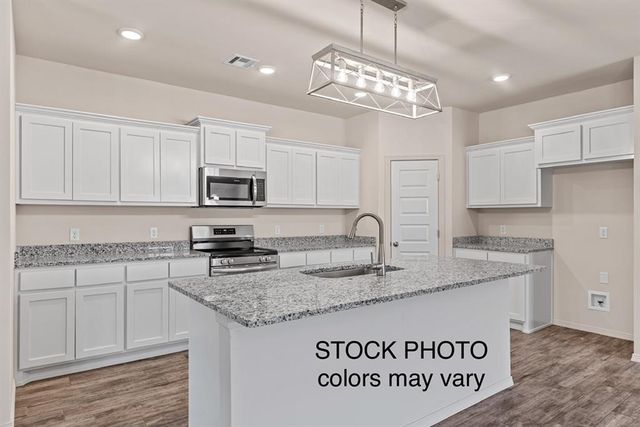 1901 Sage Valley Terrace, Yukon, OK 73099