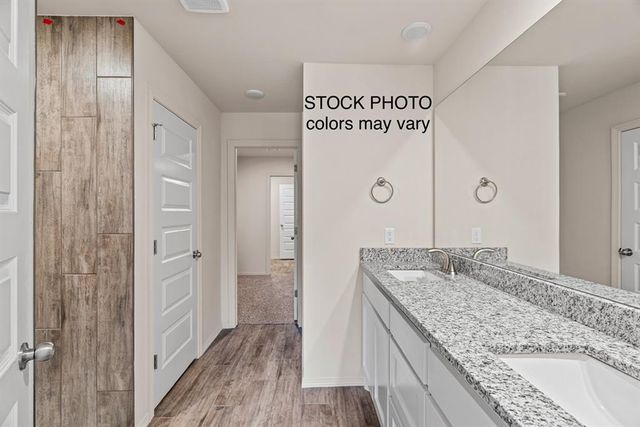 1901 Sage Valley Terrace, Yukon, OK 73099