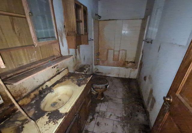 525 W 2nd Street S, Newton, IA 50208