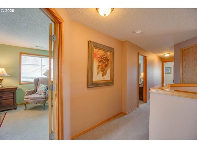 2107 N 5TH Way, Ridgefield, WA 98642