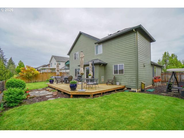 2107 N 5TH Way, Ridgefield, WA 98642