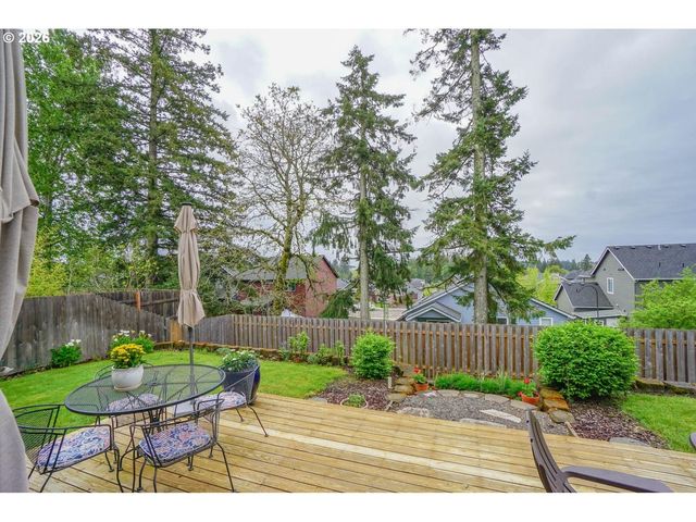 2107 N 5TH Way, Ridgefield, WA 98642
