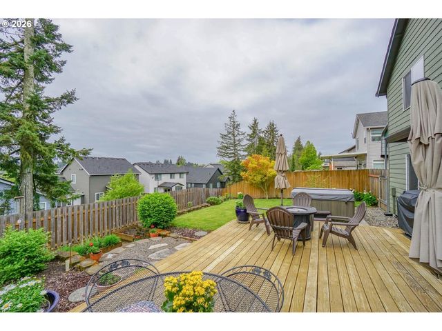 2107 N 5TH Way, Ridgefield, WA 98642