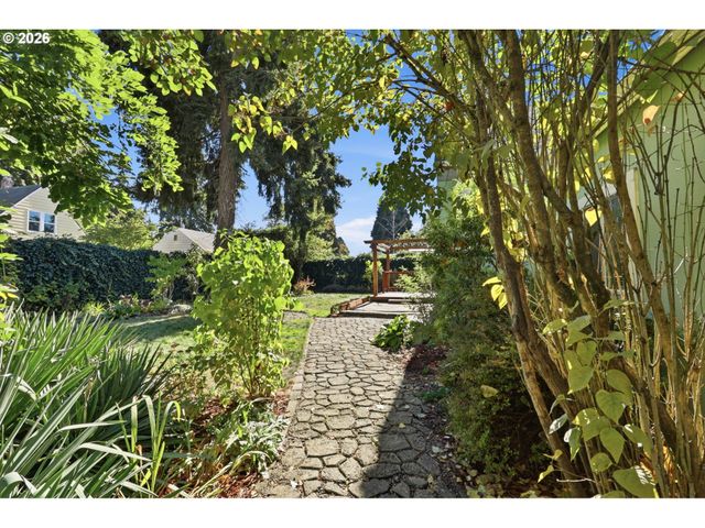 3601 T St, Vancouver, WA 98663