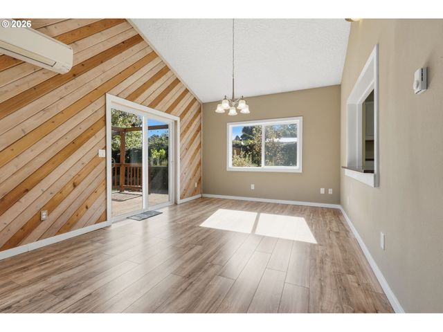 3601 T St, Vancouver, WA 98663