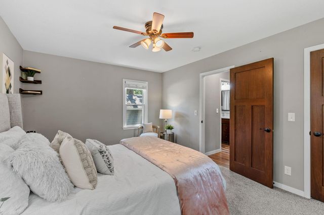 2097 Belmont Lane E, North Saint Paul, MN 55109