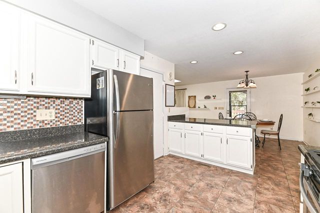 917 Howard STREET, Waukesha, WI 53188