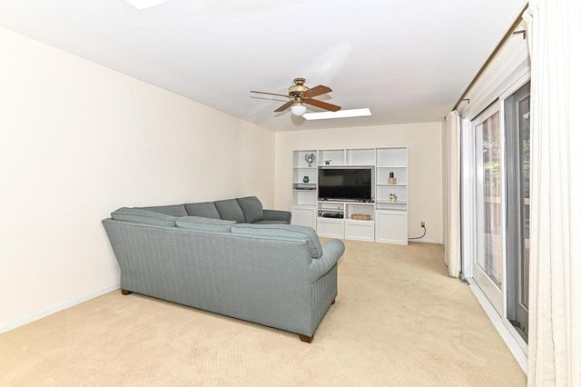 917 Howard STREET, Waukesha, WI 53188