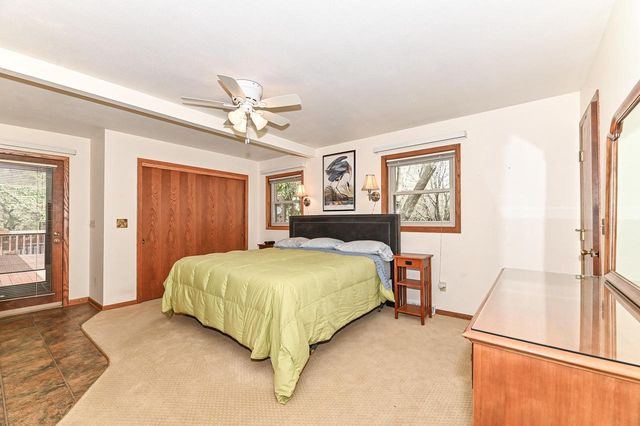 917 Howard STREET, Waukesha, WI 53188