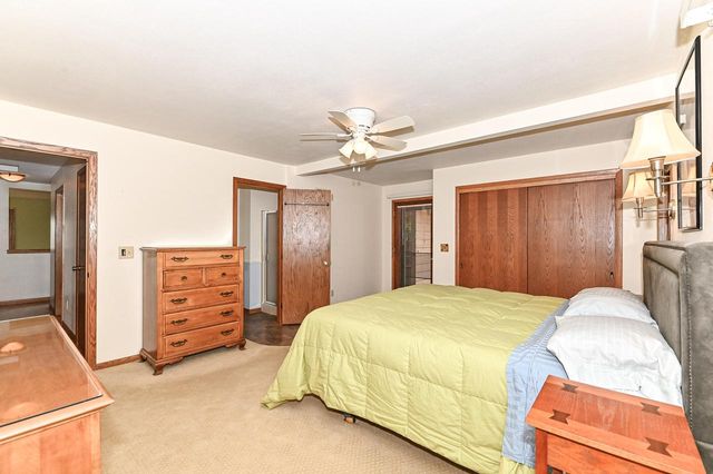 917 Howard STREET, Waukesha, WI 53188