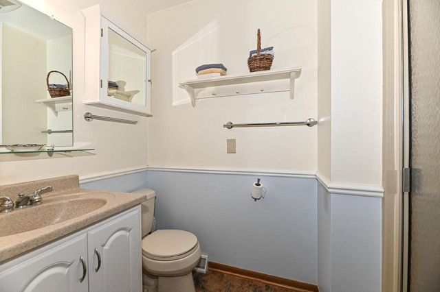 917 Howard STREET, Waukesha, WI 53188