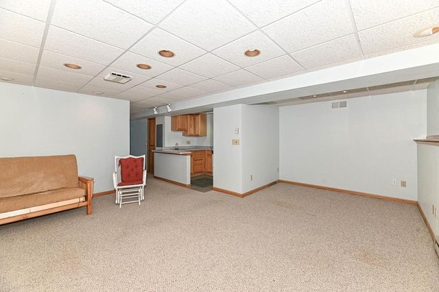 917 Howard STREET, Waukesha, WI 53188