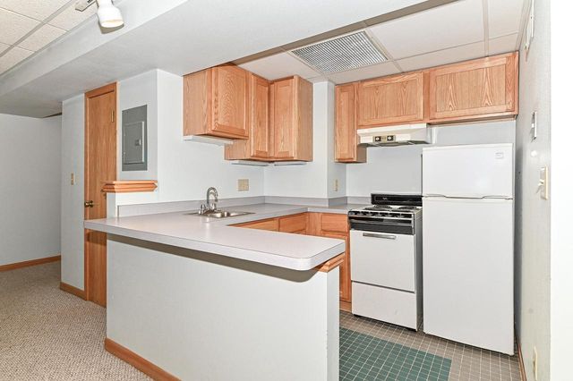 917 Howard STREET, Waukesha, WI 53188